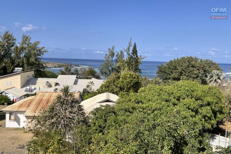  À Vendre – Appartement T2 Duplex à La Saline les Bains (97434)