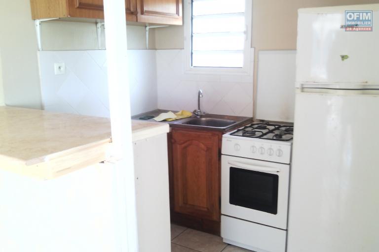 PETITE MAISON AVEC 2 CHAMBRES, JARDIN