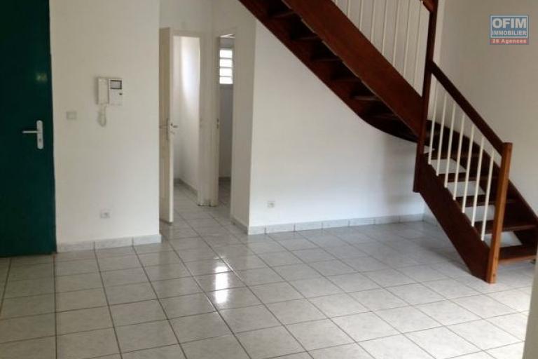 A vendre T3 duplex dans la résidence les huppes de bourbon à La Montagne