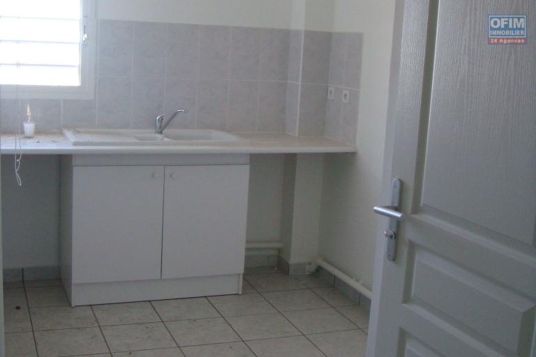 A vendre T3 duplex dans la résidence les huppes de bourbon à La Montagne