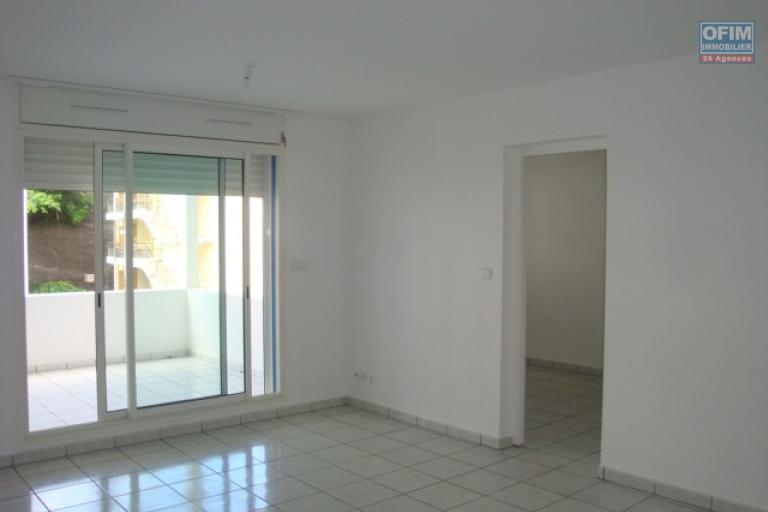 A LOUER T2 RÉSIDENCE TOURTERAUX