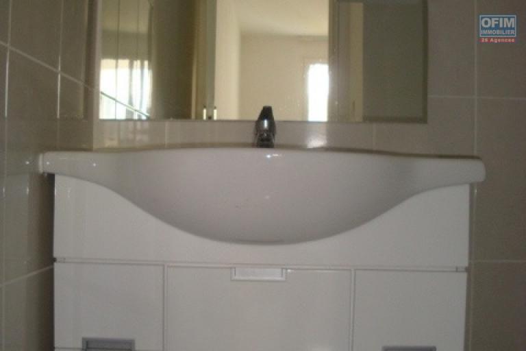 A LOUER T2 RÉSIDENCE TOURTERAUX