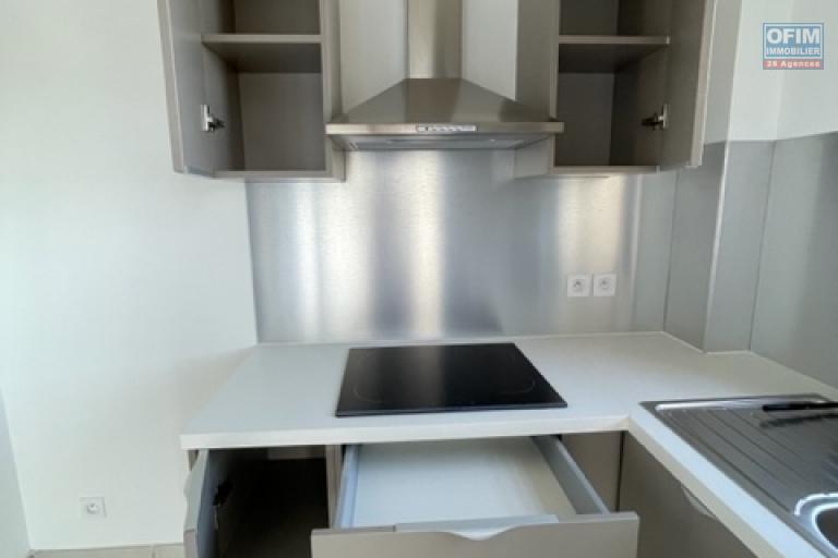 A louer à St Leu  appartement T3 dans une résidence récente