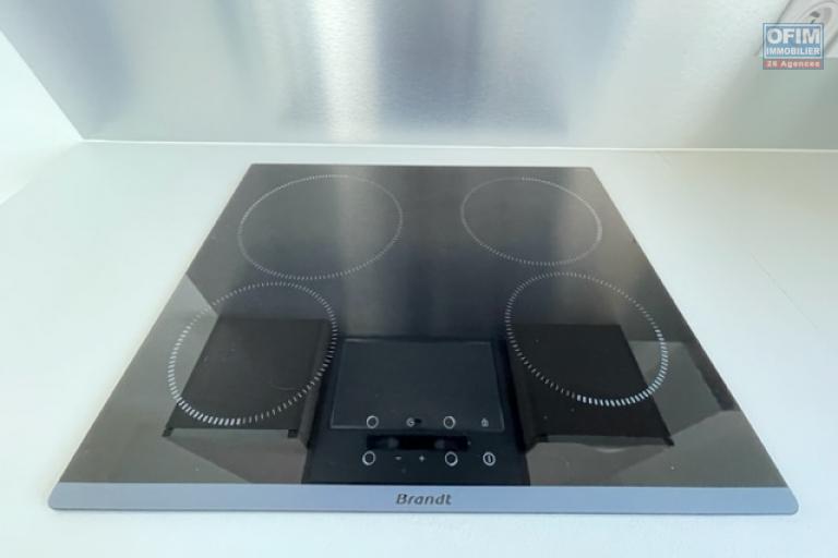 A louer à St Leu  appartement T3 dans une résidence récente