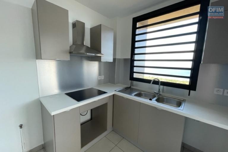 A louer à St Leu  appartement T3 dans une résidence récente