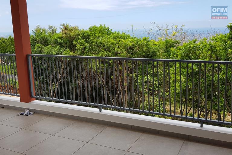 A louer jolie villa de type F3 mitoyenne dans impasse avec une belle vue Océan
