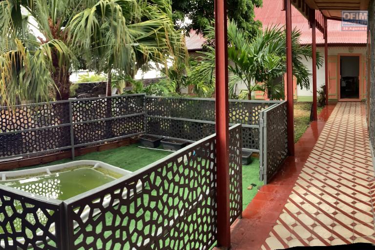 a louer très belle case créole