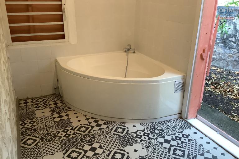 a louer très belle case créole