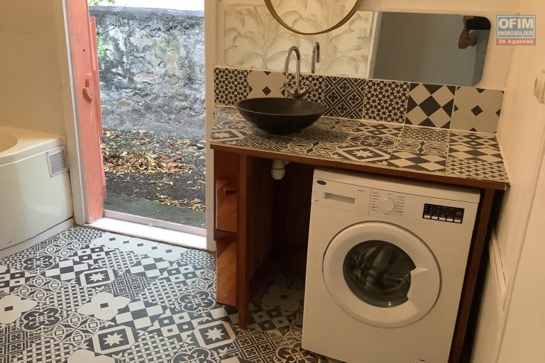 a louer très belle case créole