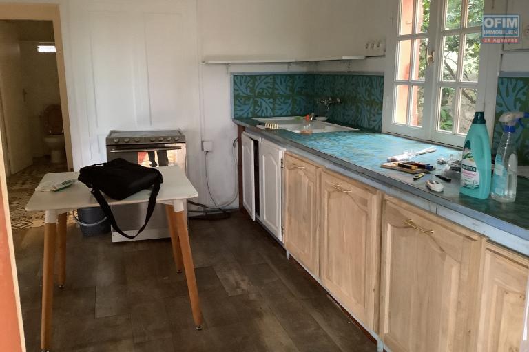 a louer très belle case créole