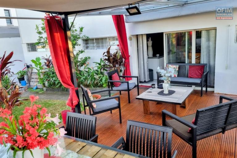 GRANDE VILLA AVEC 5 DEPENDANCES