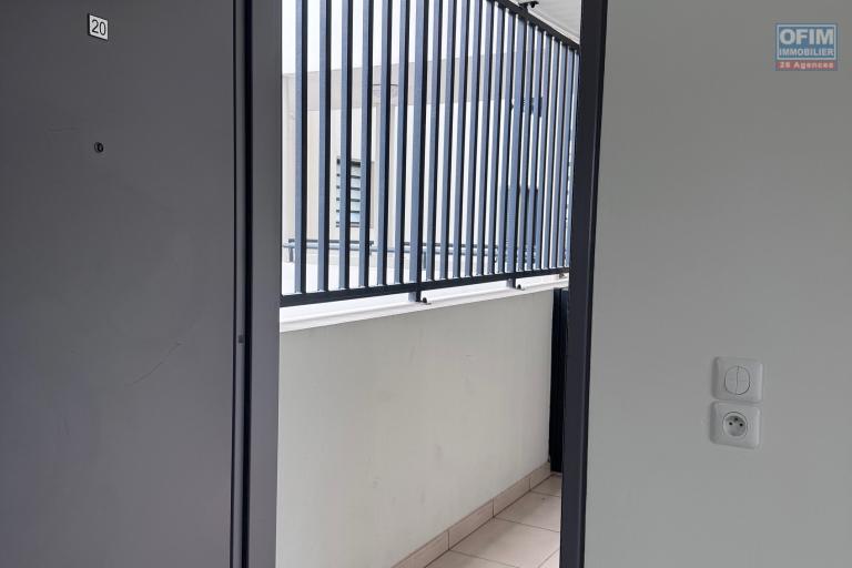 A louer très bel appartement sur la résidence ETOILE DE MER à Sainte Clotilde.