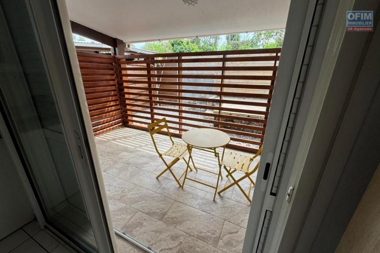 A louer studio MEUBLE neufs proche de l'université au Tampon