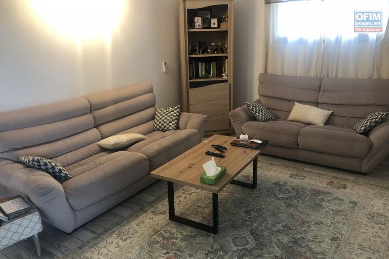 A LOUER : MAISON F4 à Sainte Marie