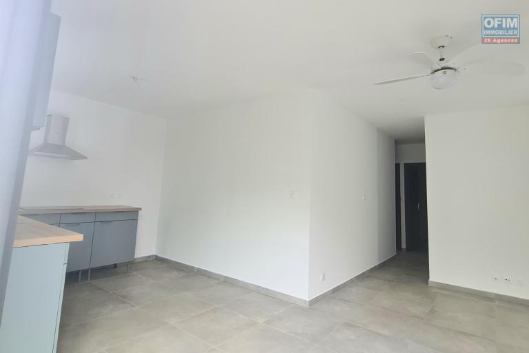 MAISON NEUVE AVEC 3 CHAMBRES, CUISINE ÉQUIPÉE, SITUÉE SUR COMMUNE CARRON/ STE SUZANNE