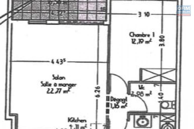 Spécial investisseur : a vendre un appartement T2 Loué au dernier Étage avec une vue Mer et Montagne a Sainte Clotilde