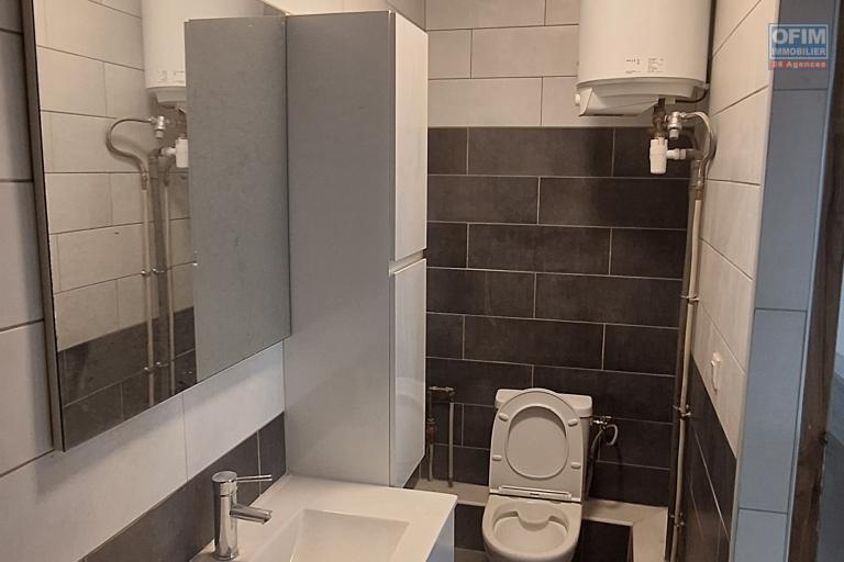 Appartement F1 spacieux a Sainte Anne