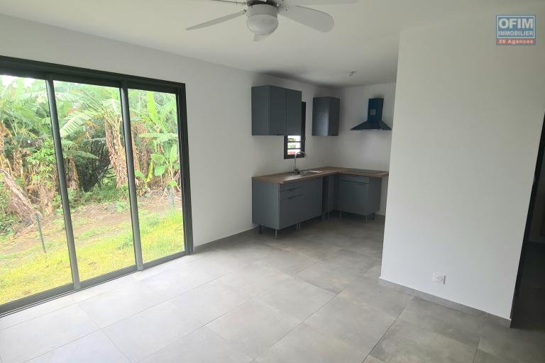 MAISON NEUVE AVEC 2 CHAMBRES, CUISINE ÉQUIPÉE, SITUÉE SUR COMMUNE CARRON/ STE SUZANNE