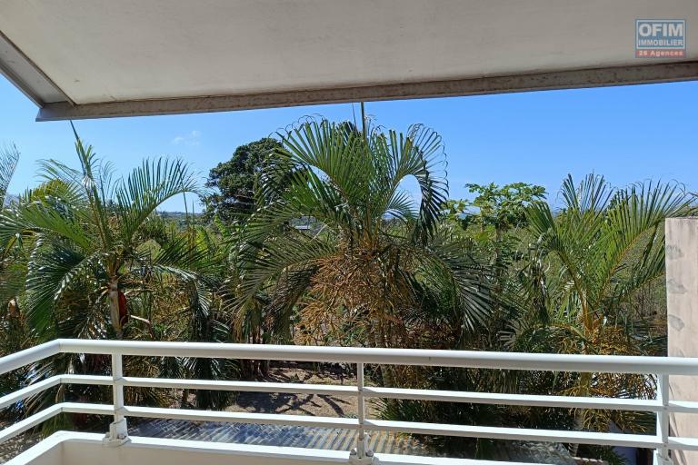 Charmante Villa 3 chambres avec jardin  Ravine des Cabris - Terrasse &eacute;tage