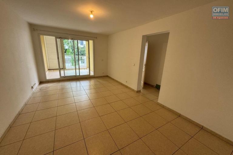 A louer joli appartement de type F3 d'environ 56 m² le Tampon proche centre ville