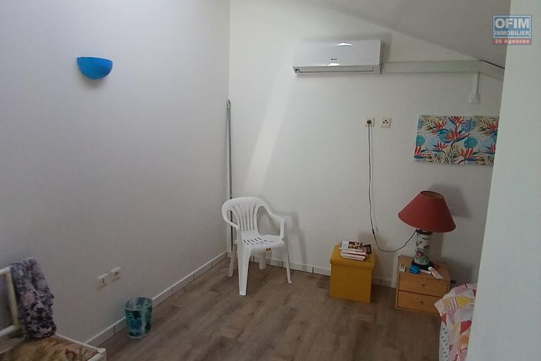 A LOUER appartement F2 sur la Saline Les Bains