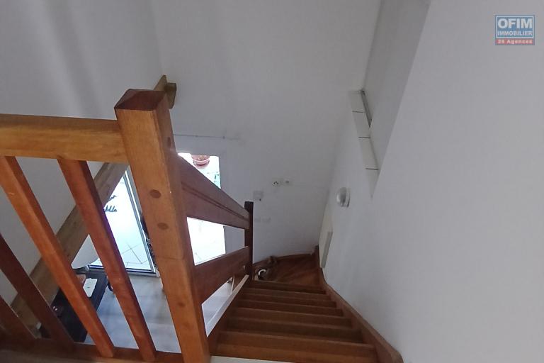 A LOUER appartement F2 sur la Saline Les Bains