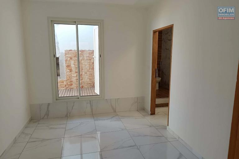 Charmante maison F3/4 entièrement rénovée à deux pas des sentiers de randonnée  à  l'Entre deux