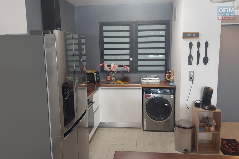 A louer à Saint Leu  très bel appartement T3 meublé proche du lagon