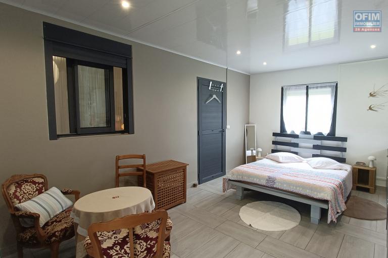 A vendre exceptionnelle Villa de 80 m2 sur un terrain de 3100 m2 &agrave; la PLaine des Palmistes