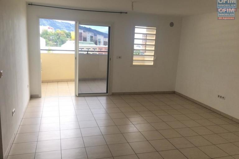 A vendre T2 dans la residence cooquelicot 3 chemin Finette &agrave; STE CLOTILDE