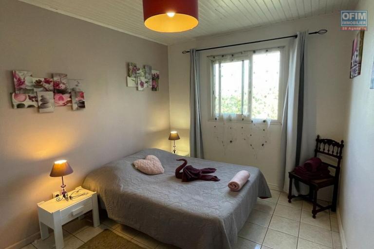 A louer très belle villa meublée a la rivière saint louis