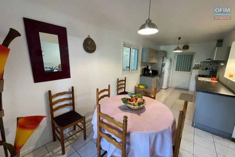 A louer très belle villa meublée a la rivière saint louis