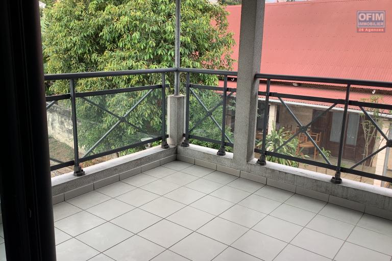 A louer  Appartement T2 a la riviere saint louis