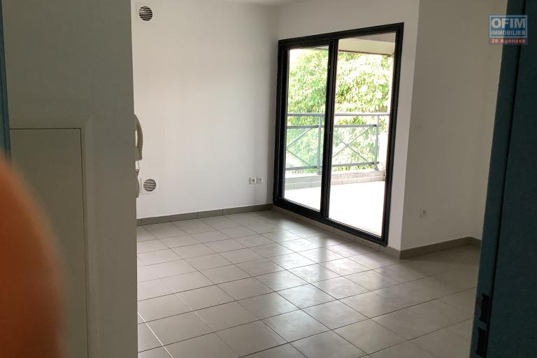 A louer  Appartement T2 a la riviere saint louis