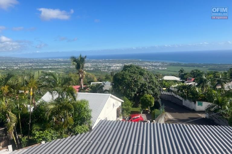 &Agrave; louer &ndash; Belle villa F4 avec piscine &ndash; Quartier du Manirons