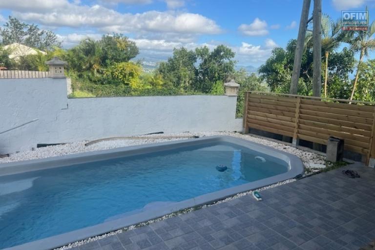&Agrave; louer &ndash; Belle villa F4 avec piscine &ndash; Quartier du Manirons
