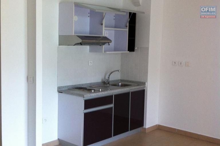 A louer appartement T2 Saint - Denis