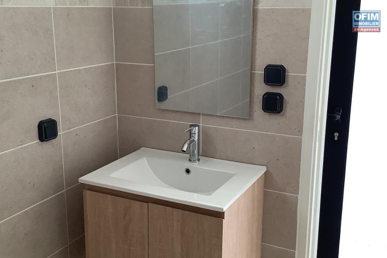 A louer bel appartement neuf f3 a la rivi&egrave;re saint louis