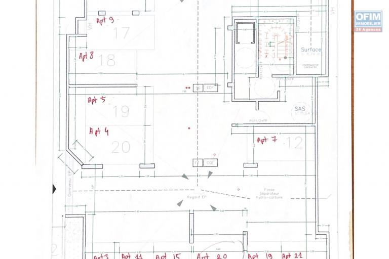 A VENDRE APPARTEMENT F4 DE 103.68 M2  AU CENTRE VILLE DE  SAINT DENIS - PARKING N&deg;17