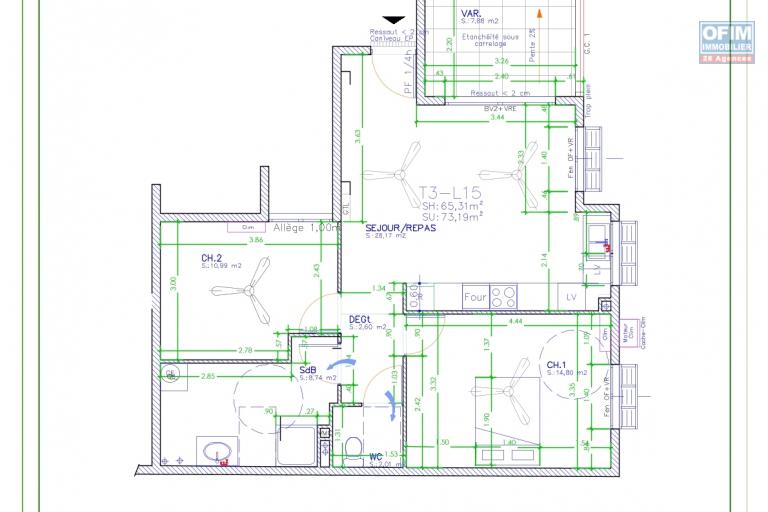 A VENDRE APPARTEMENT F3 DE 74.23 M2  AU CENTRE VILLE DE  SAINT DENIS - APPARTEMENT
