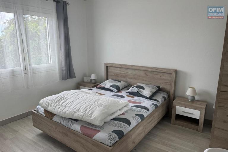 A louer superbe appartement F4 de 88 m² NON MEUBLE proche du centre ville au Tampon