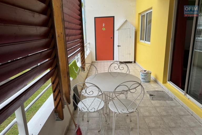 A louer magnifique appartement de type F2 proche centre ville au Tampon