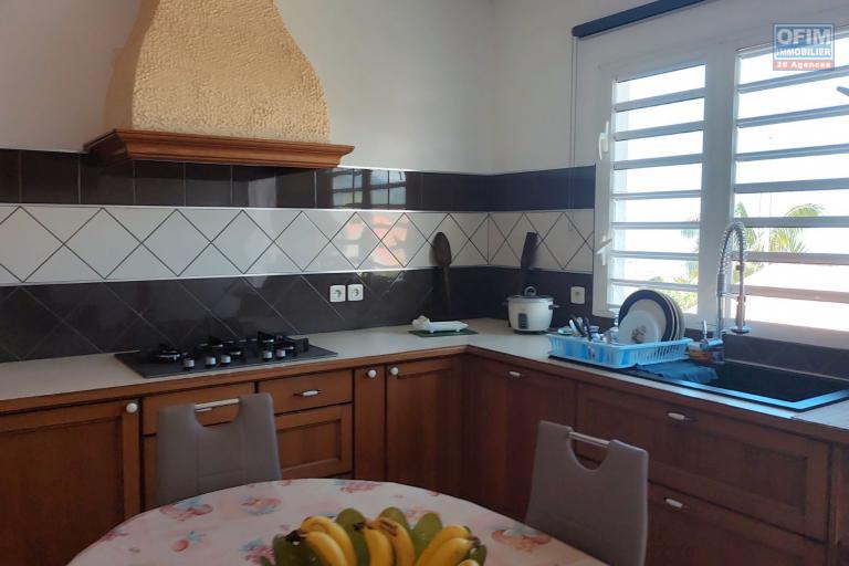 &Agrave; vendre &ndash; Belle maison cr&eacute;ole contemporaine de 118 m&sup2; sur 618 m&sup2; de terrain &ndash; Le Tampon (974)