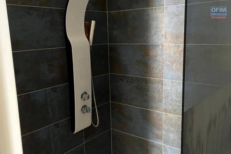 A VENDRE APPARTEMENT F2 DE 58.99 M2 AU CENTRE VILLE DE SAINT DENIS