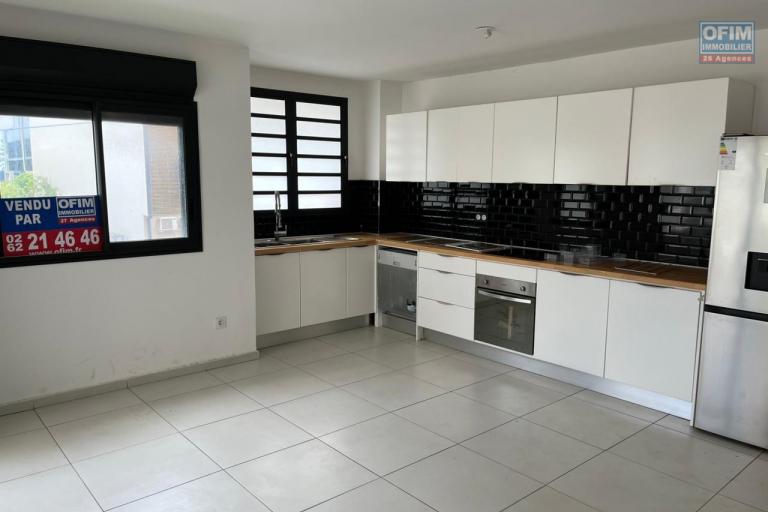 A VENDRE APPARTEMENT F2 DE 60.43 M2 AU CENTRE VILLE DE SAINT DENIS