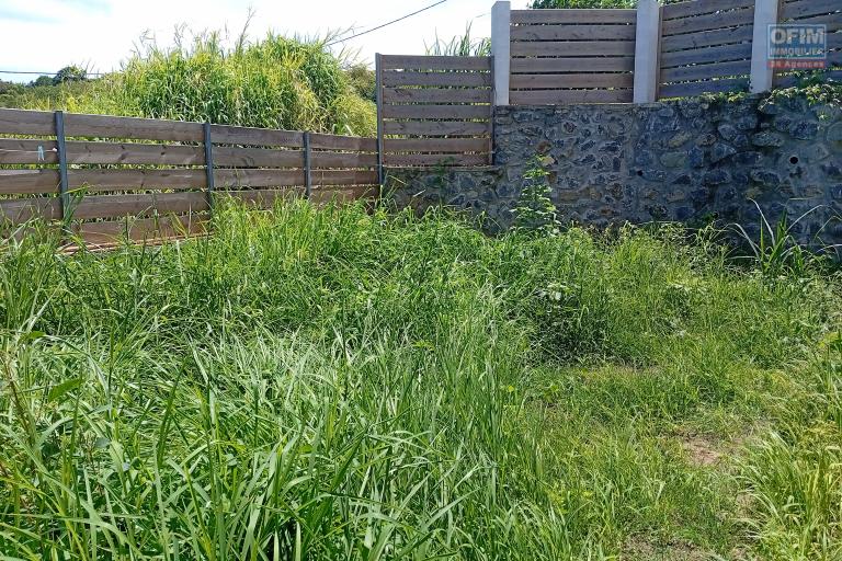 A VENDRE MAISON NEUVE F4/5 DE 131 M2 AVEC VUE MER A LA SALINE LES HAUTS