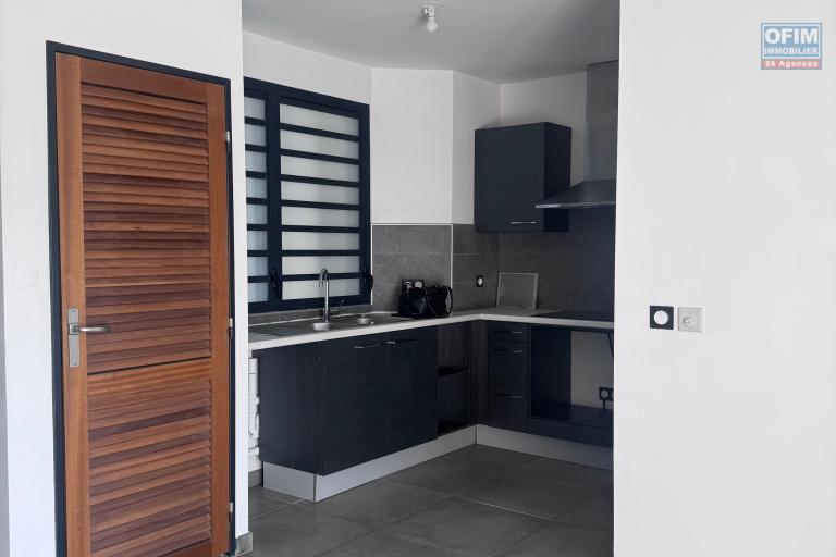 A louer ce jolie appartement de type F2 sur la r&eacute;sidence MARC AURELE rue Monthyon &agrave; Saint Denis.