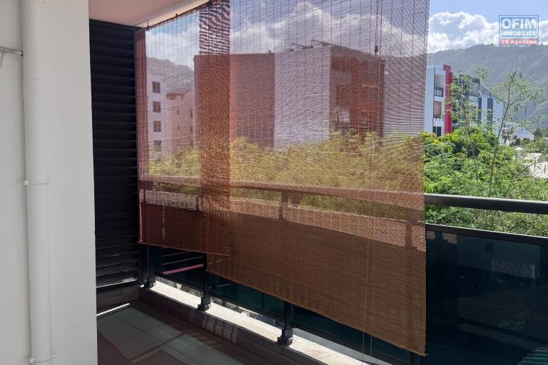 A louer ce jolie appartement de type F2 sur la r&eacute;sidence MARC AURELE rue Monthyon &agrave; Saint Denis.