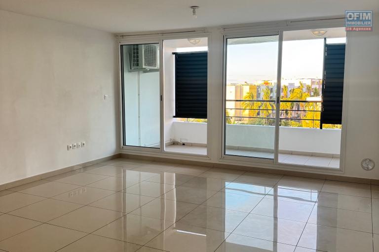A louer ce charmant appartement de type F2 d'une surface de 57.13m2 sur la r&eacute;sidence PASSERELLE &agrave; Sainte Clotilde