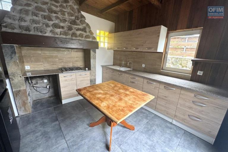 A vendre magnifique villa de type F4 au Tampon 13/14&eacute;me